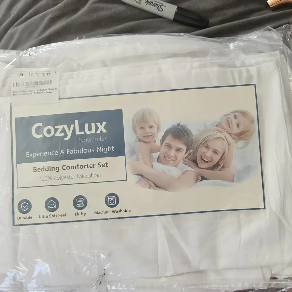 CozyLux Full/Queen White Comforter Set w/ Fitted Sheet & Pillowcases Microfiber